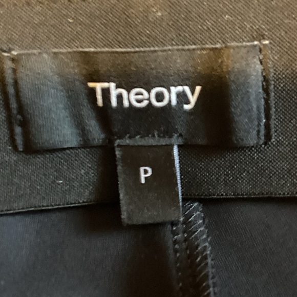 NWT Theory Size P Classic Black Biker Shorts - Picture 4 of 7